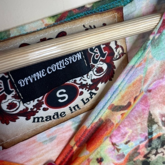 DIVINE collision 3/4 sleeve multi color fabric blouse - Picture 3 of 9